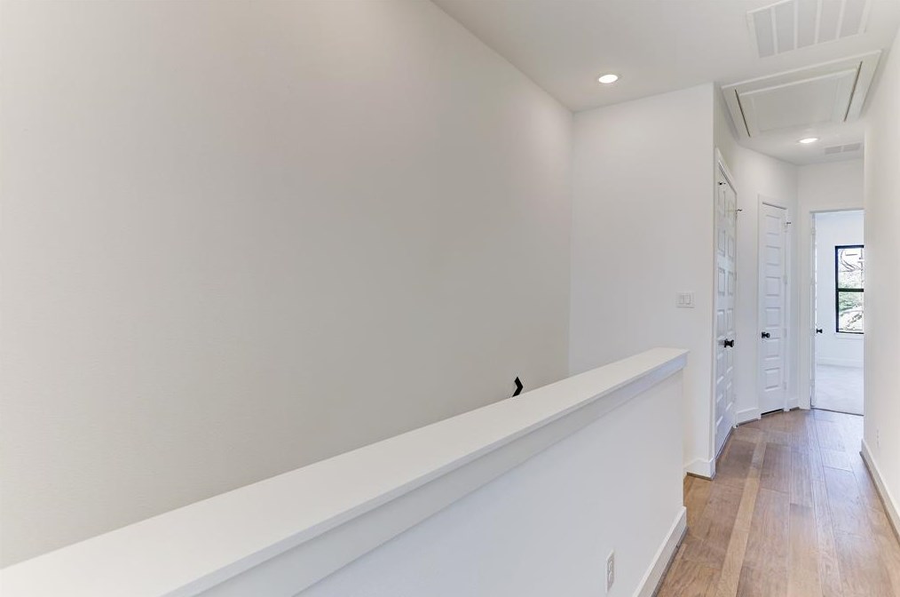 308 40 St, Houston TX 77022-4741 exterior