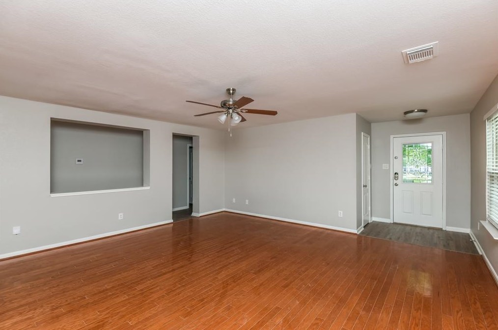 6339 Bright Bloom Ln, Spring TX  77379-1906 exterior