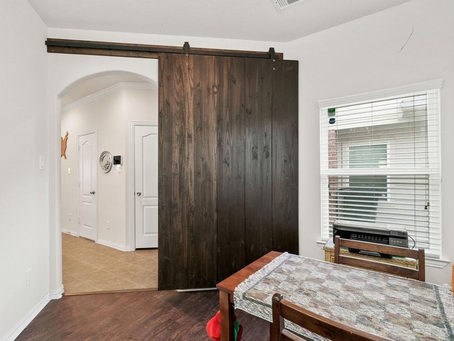 5109 Dartmoor Ridge Trl, Houston TX  77066-1053 exterior