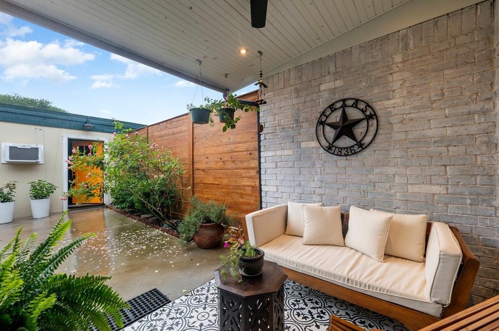 12755 Leader St, Houston TX  77072-5119 exterior