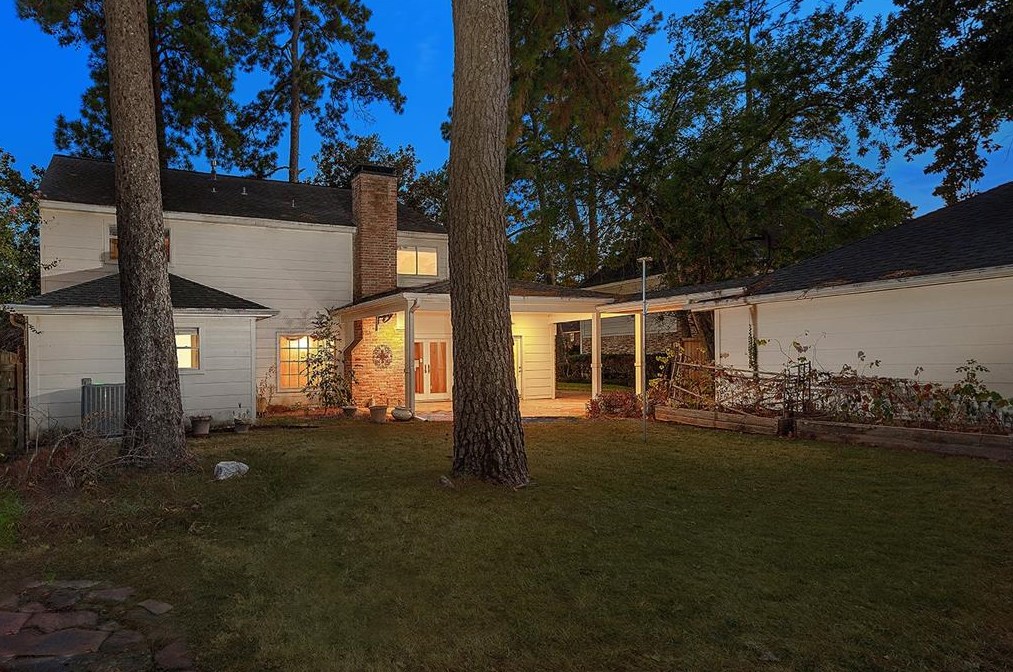 5418 Pebble Spg Dr, Houston TX 77066-2541 exterior