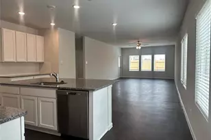 4315 Maple Root Ln, Pinehurst, TX 77362 - Photo 7