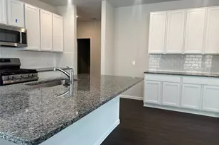 4315 Maple Root Ln, Pinehurst, TX 77362 - Photo 3