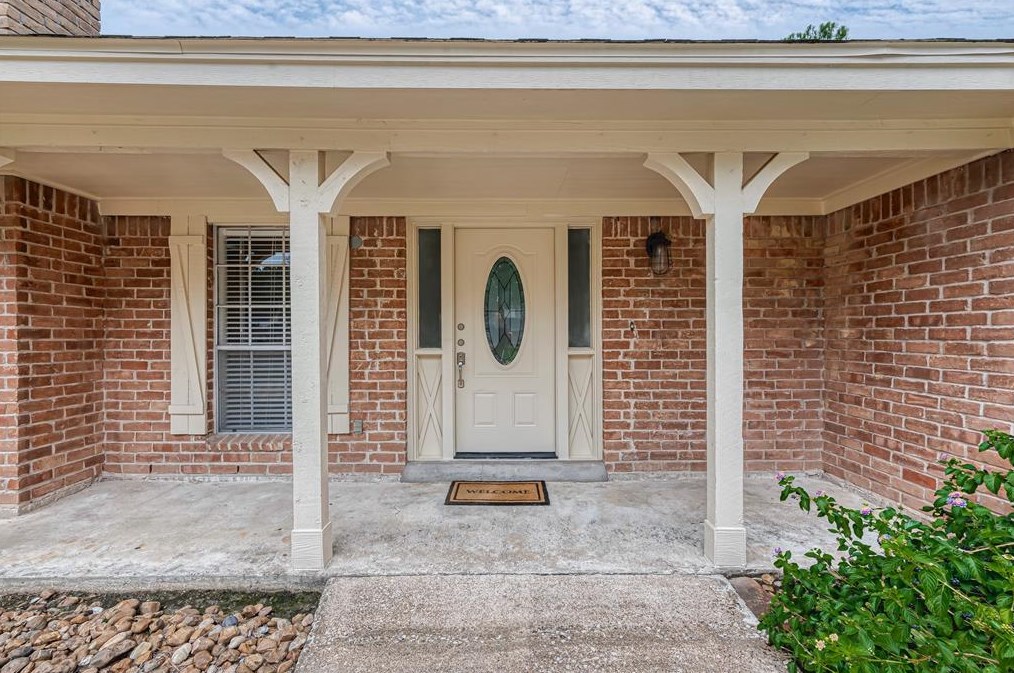 7910 Litchfield Ln, Spring TX  77379-7126 exterior