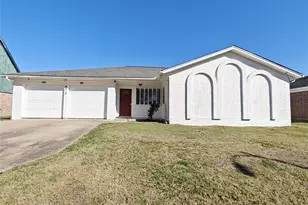 8818 Roos Rd, Houston, TX 77036 - Photo 1