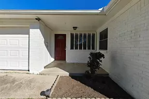 8818 Roos Rd, Houston, TX 77036 - Photo 21