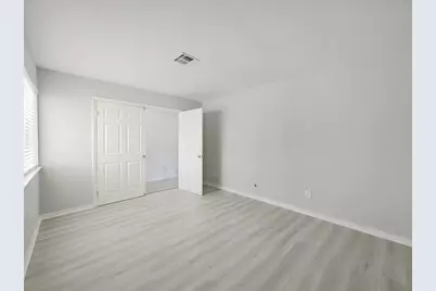 8818 Roos Road, Houston, TX 77036 - Photo 11