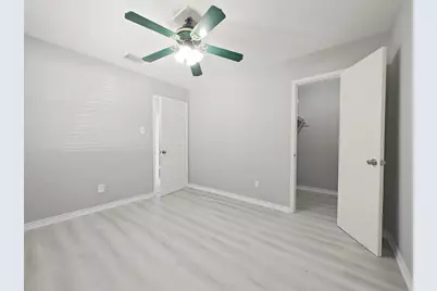 8818 Roos Road, Houston, TX 77036 - Photo 13