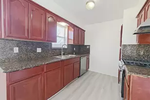 8818 Roos Rd, Houston, TX 77036 - Photo 5