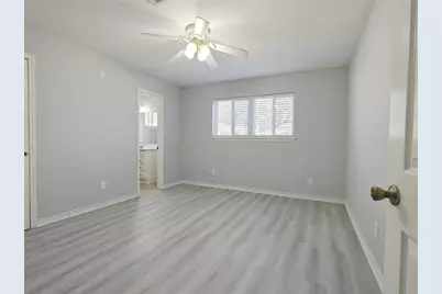 8818 Roos Road, Houston, TX 77036 - Photo 7