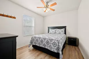 113 Gillespie Ln, Aransas Pass, TX 78336 - Photo 7