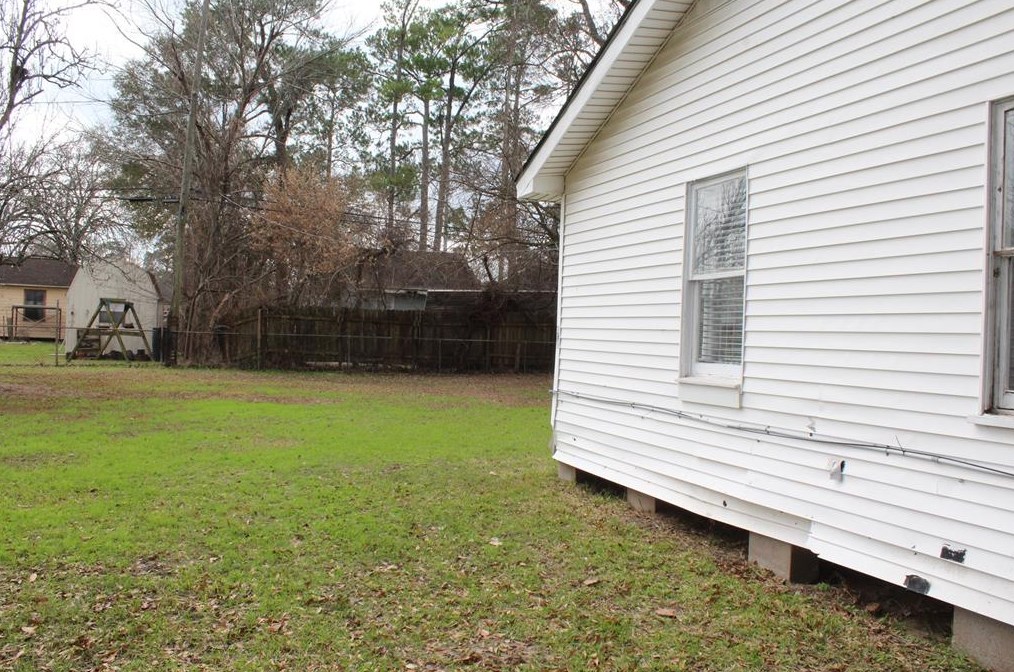 810 Mayford, Houston TX  77076-2840 exterior