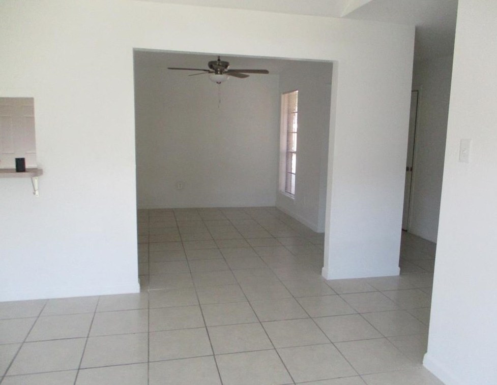 3902 Toyah Ave, Houston TX  77039-2241 exterior
