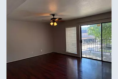 2822 S Bartell Drive #22, Houston, TX 77054 - Photo 5