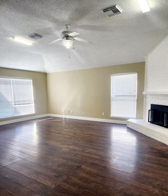 6319 Pouter Dr, Houston TX  77083-1813 exterior