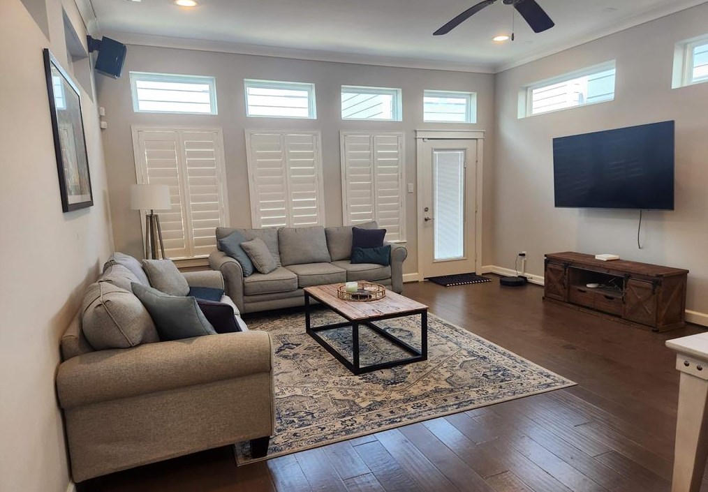 3211 Cline St, Houston TX  77020-5924 exterior