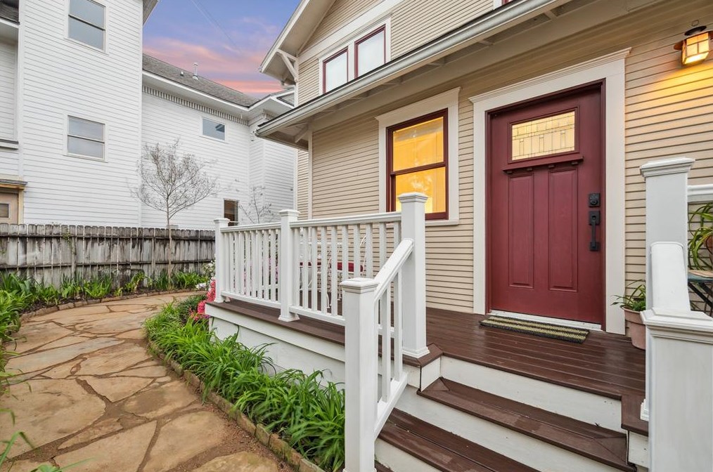 308 Drew St, Houston TX  77004-3354 exterior