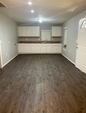 8001 De Priest St, Houston TX  77088-6209 exterior