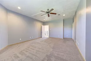1321 E Archer Rd, Baytown, TX 77521 - Photo 19