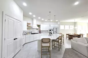 5619 Water Lilies SE, Manvel, TX 77578 - Photo 13