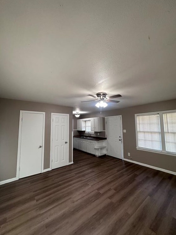 4606 Schroeder St, Houston TX  77011-2034 exterior