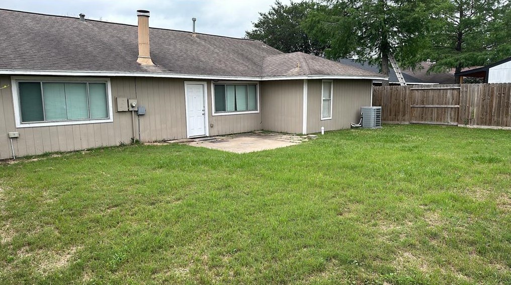 2626 Amaranth Dr, Houston TX  77084-4332 exterior