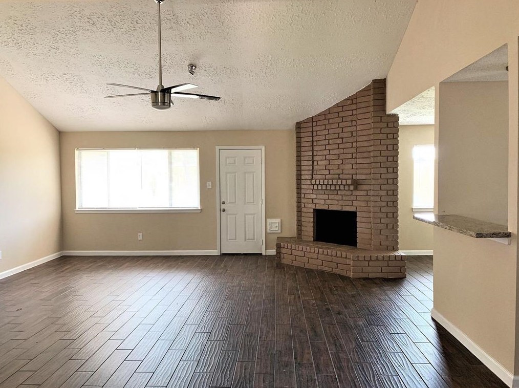 2626 Amaranth Dr, Houston TX  77084-4332 exterior