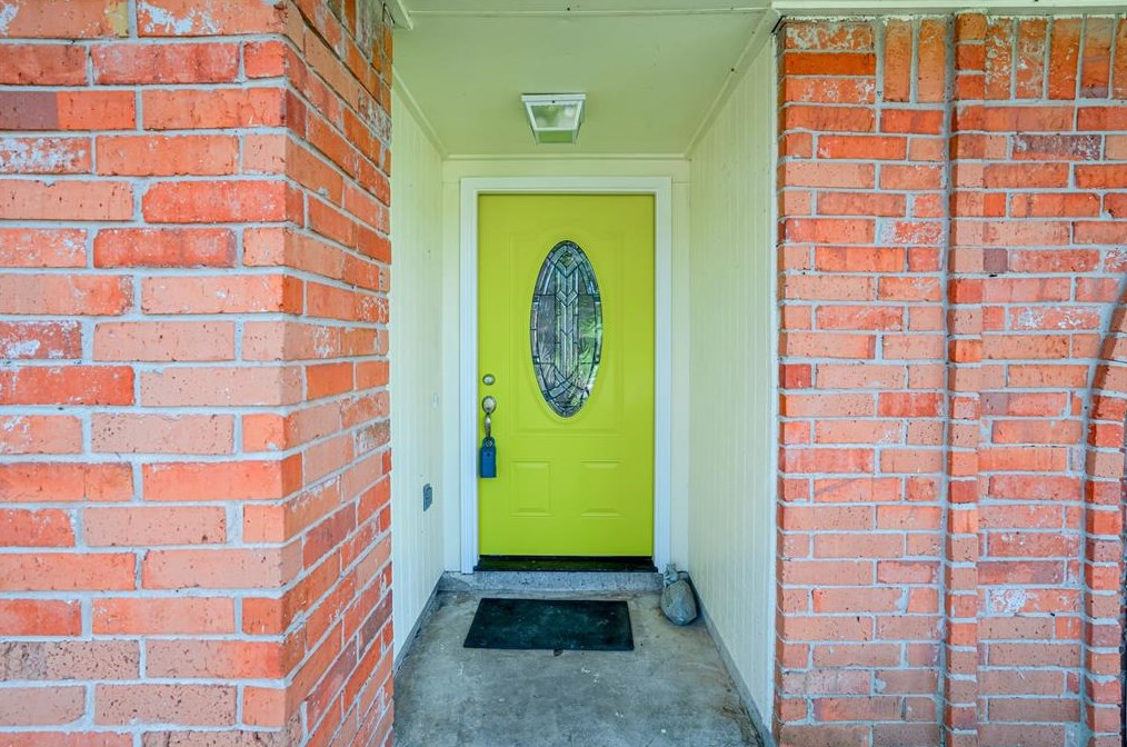 11610 Ensbrook Dr, Houston TX  77099-4618 exterior