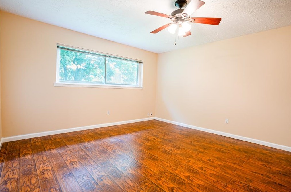 11610 Ensbrook Dr, Houston TX  77099-4705 exterior