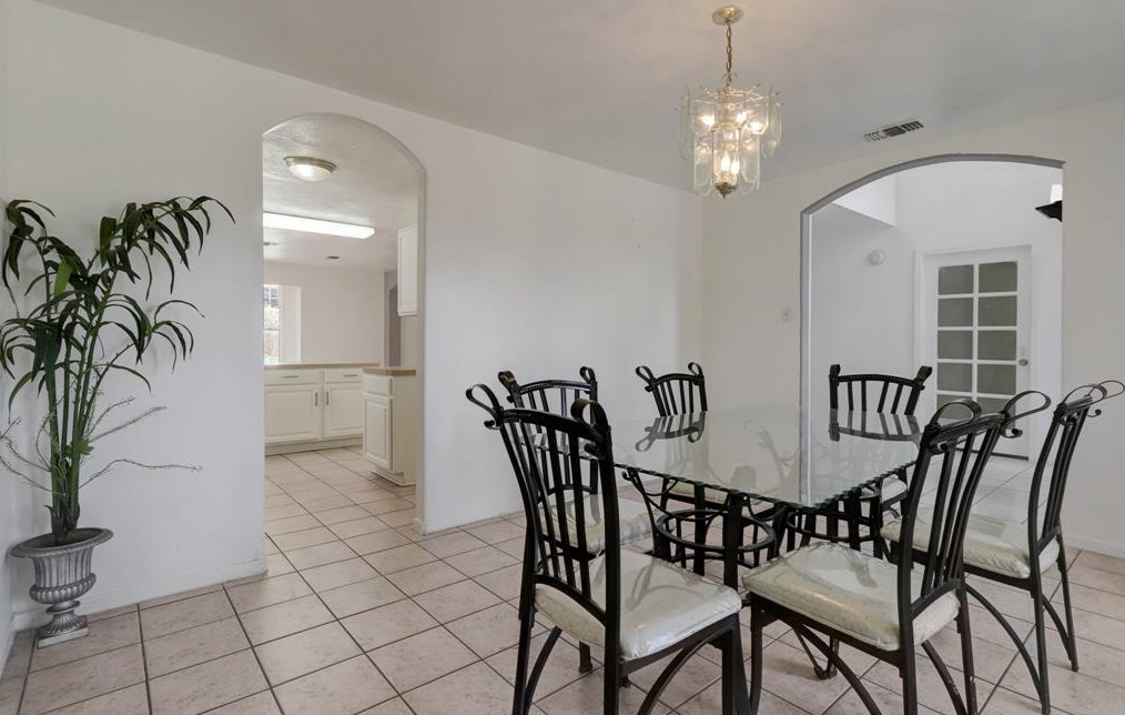 9414 Worfield Ct, Sugar Land TX exterior