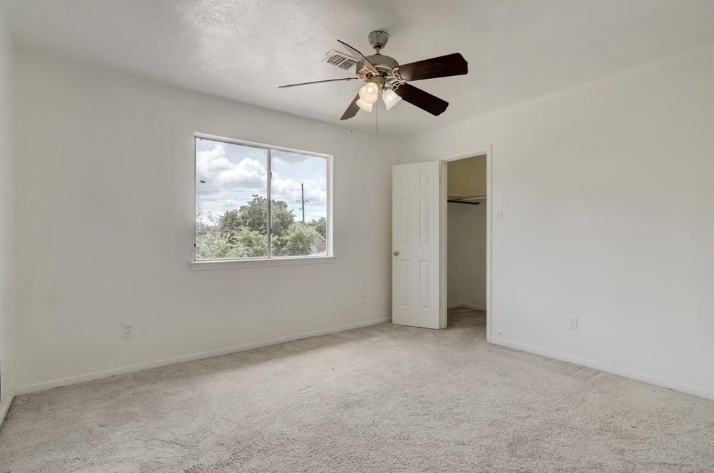 9414 Worfield Ct, Sugar Land TX exterior