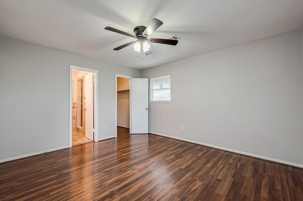 2811 Blueberry Ln, Pasadena TX 77502-5446 exterior