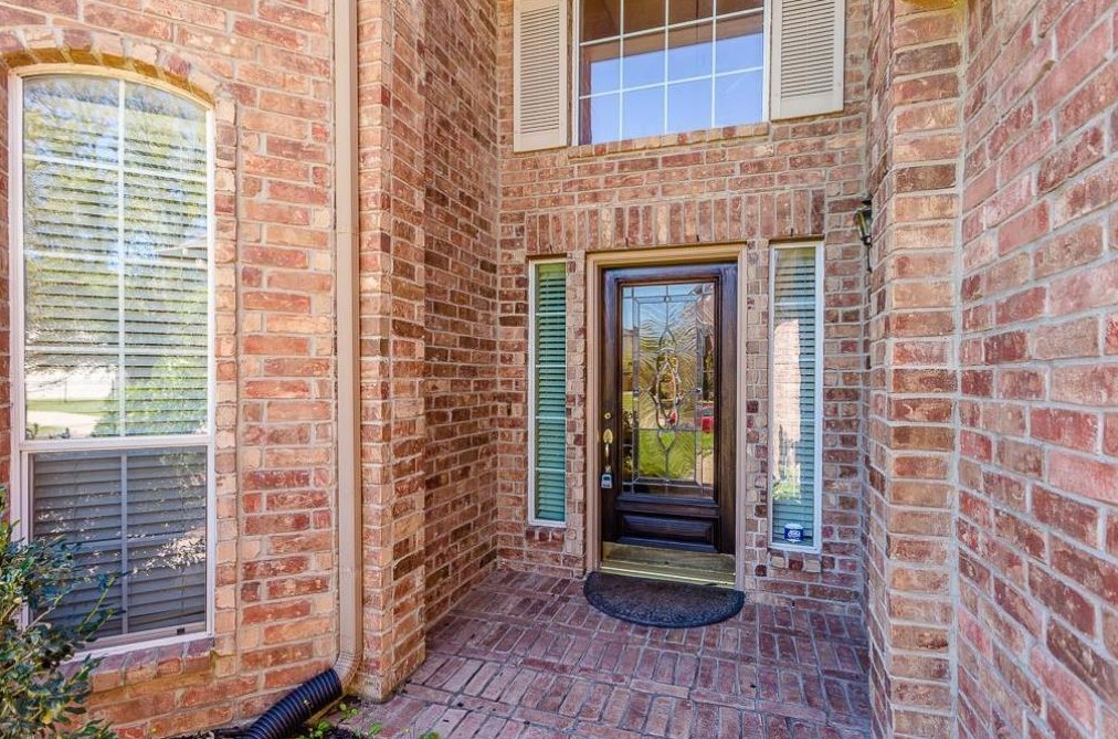 2606 Stonebury Ln, Sugar Land TX  77479-5490 exterior