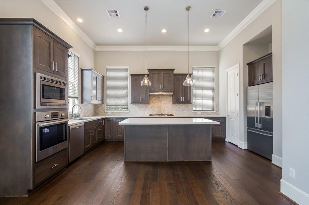 6042 Kansas St, Houston TX  77007-0010 exterior