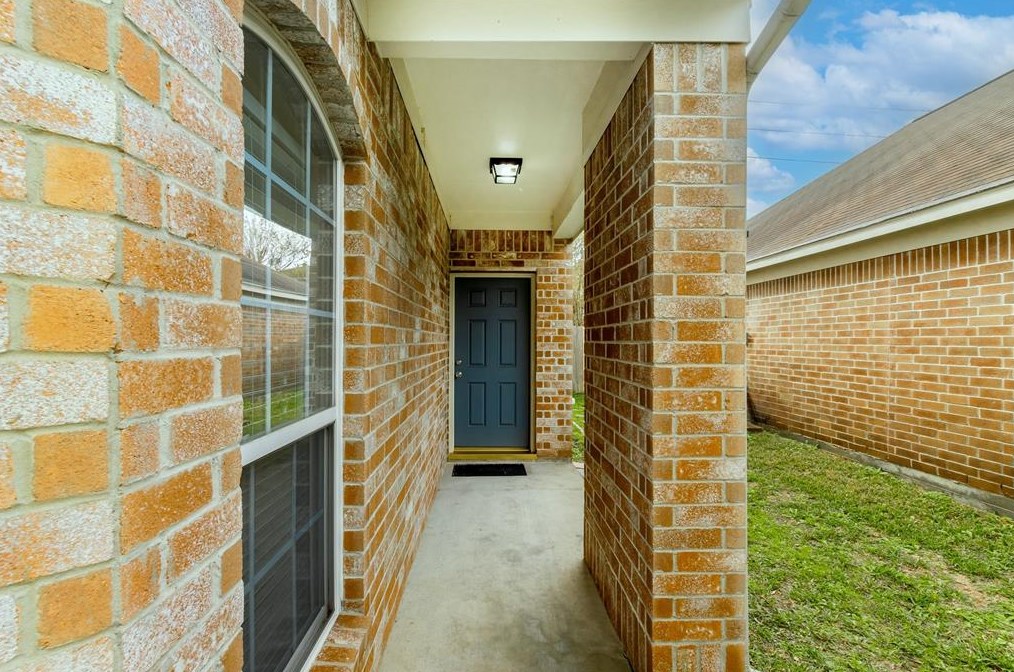 19315 Maywood Falls Cir, Houston TX  77084-7069 exterior