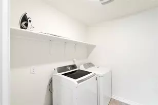 2406 Indian Frst, San Antonio, TX 78244 - Photo 17