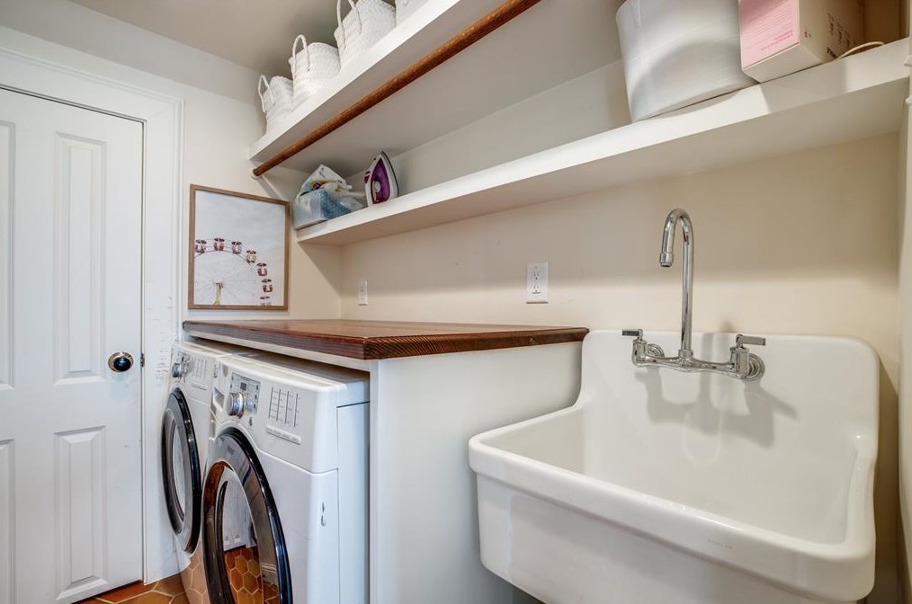 302 13 St, Houston TX  77008-7145 exterior