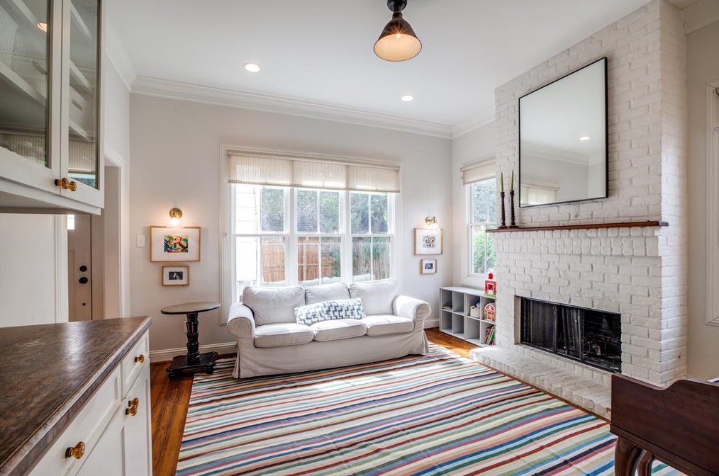 302 13 St, Houston TX  77008-7145 exterior