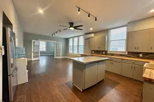 236 8th St, Somerville, TX 77879 - Photo 5