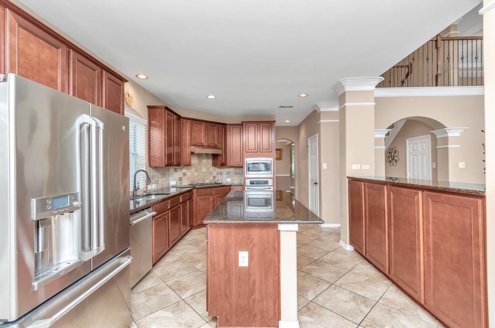 26639 Richwood Oaks Dr, Katy TX  77494-0312 exterior