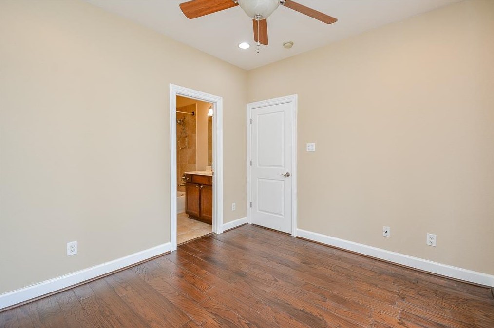 2814 Polk St, Houston TX  77023-1102 exterior