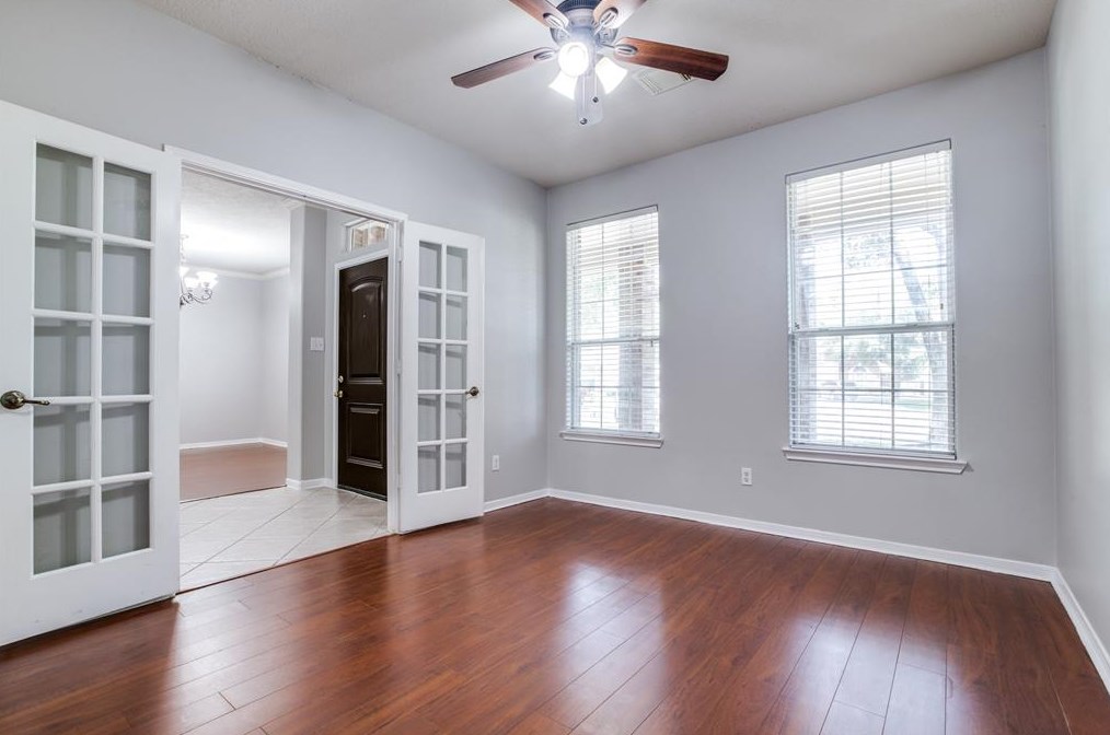 2106 Long Trl Path Ct, Spring TX 77373-7646 exterior