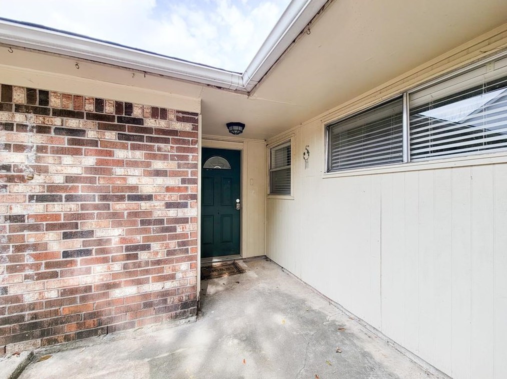 22210 Goldstone Dr, Katy TX  77450-1737 exterior