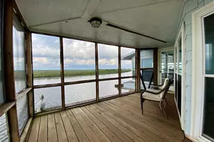 102 Redfish Dr, Freeport, TX 77541 - Photo 31