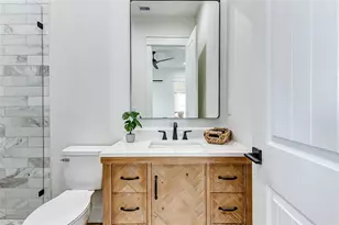 1395 Keith Ave, Gilchrist, TX 77617 - Photo 31