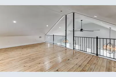 1395 Keith Avenue, Gilchrist, TX 77617 - Photo 37