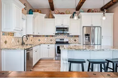 974 S Stingaree Drive, Crystal Beach, TX 77650 - Photo 11