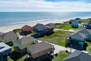 974 S Stingaree Dr, Crystal Beach, TX 77650 - Photo 33