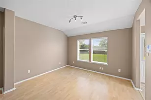 9510 Barr Spring Dr, Humble, TX 77396 - Photo 9