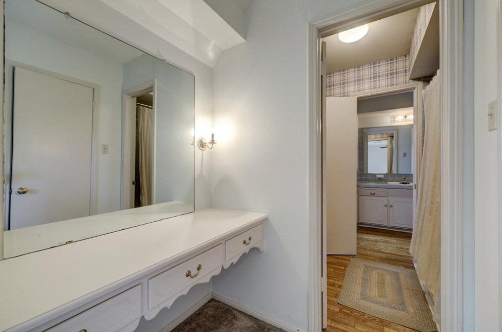 12719 Pebblebrook Dr, Houston TX  77024-4024 exterior